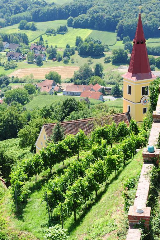 Schloss Kapfenstein ภายนอก รูปภาพ